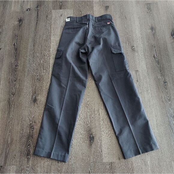 Red Kap Mens Work Cargo Pants 30x33 Gray Polyester/Cotton Blend Durable - Picture 3 of 7